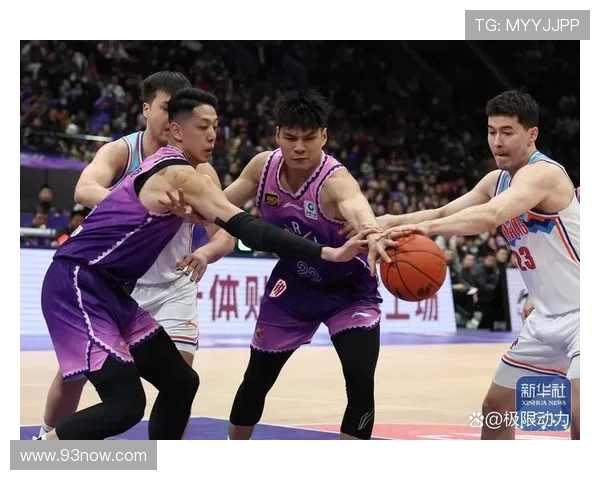 CBA篮球赛足球队：CBA篮球赛与足球队之间的竞争与协作